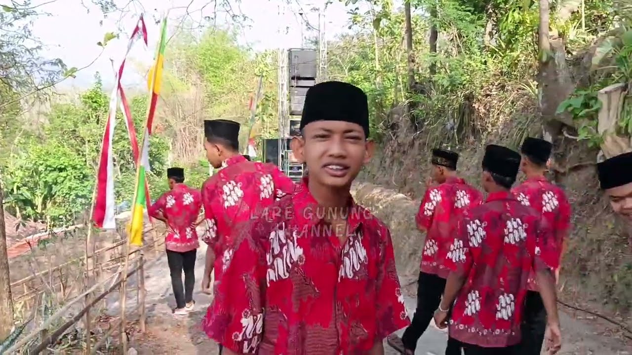 REWANG HAJATAN NGUNDUH MANTU DI PELOSOK WONOGIRI kekompakan warga  wonogiri saat rewang hajatan 