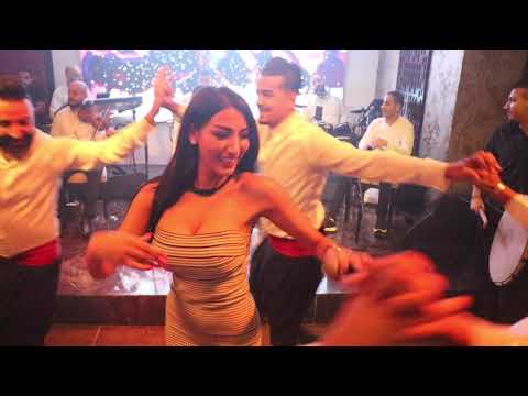 الجميلة سارة نجم تتألق في الماندولين