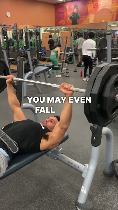 Reason why they canβt keep up cuz when they sleep we up βΌοΈππ½πͺπ½πβ
π₯ #fitness #workoutgym #gym