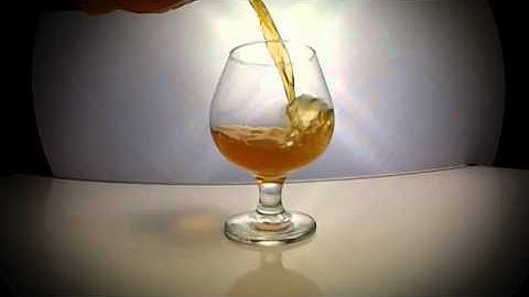 GoPro HD Hero2 - Slo Mo Pour Test