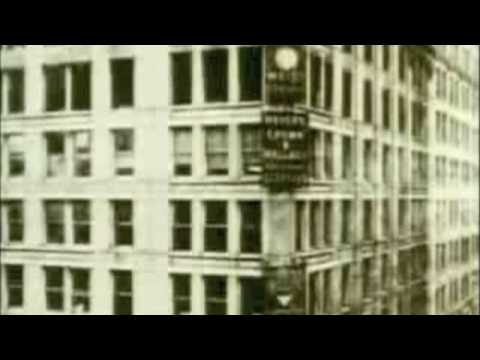 "Shirt" - Robert Pinsky (student reading and analysis) - YouTube