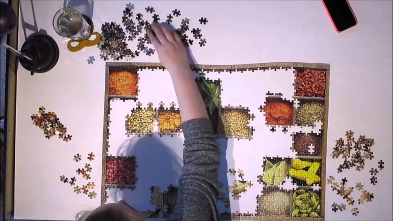 1000 pieces puzzle - Time lapse - YouTube