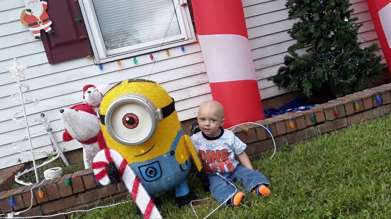2-Year-Old Boy Dying of Brain Cancer Gets To Celebrate Christmas Early