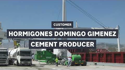 Unloading cement by Siwertell continuously road-mobile unloader in Motril, Spain