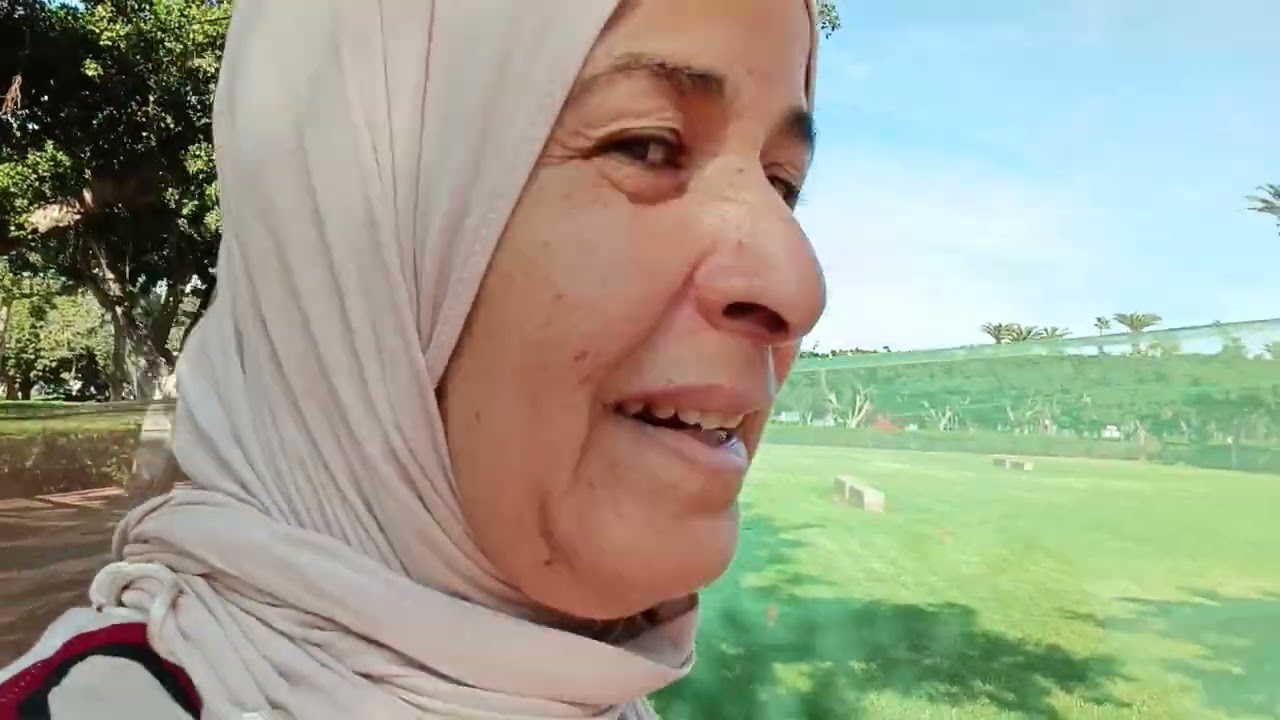 دخلو تشفو انا فين كينة. ،،،،