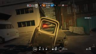 Tom Clancy's Rainbow Six® Siege 4 MAN (all headshot) SPAWN KILL