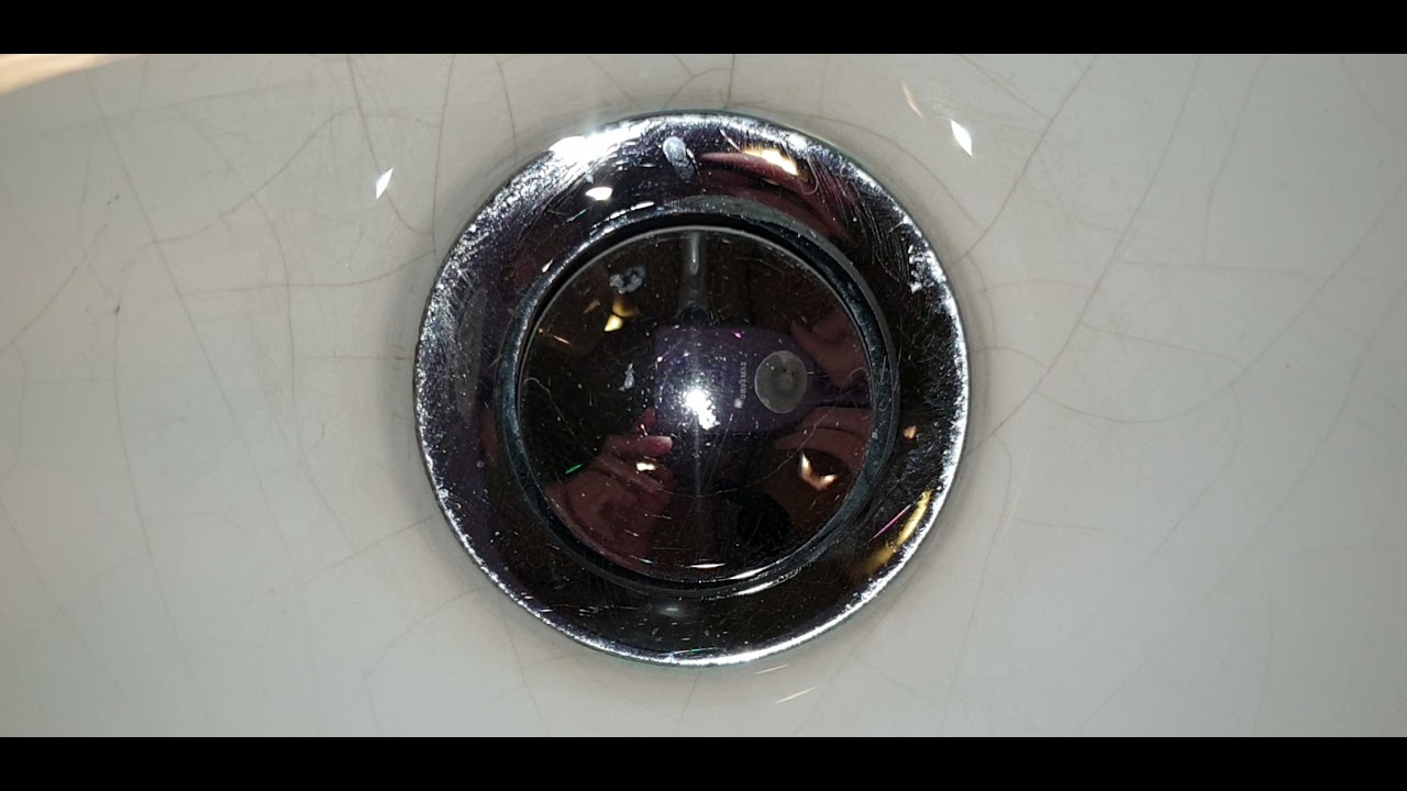 Centre Parcs Longleat, Pancake house, 90s Armitage Shanks, Orbit sink