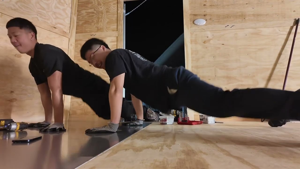 Building a food trailer ! Part 1 ( Install floors and frame )