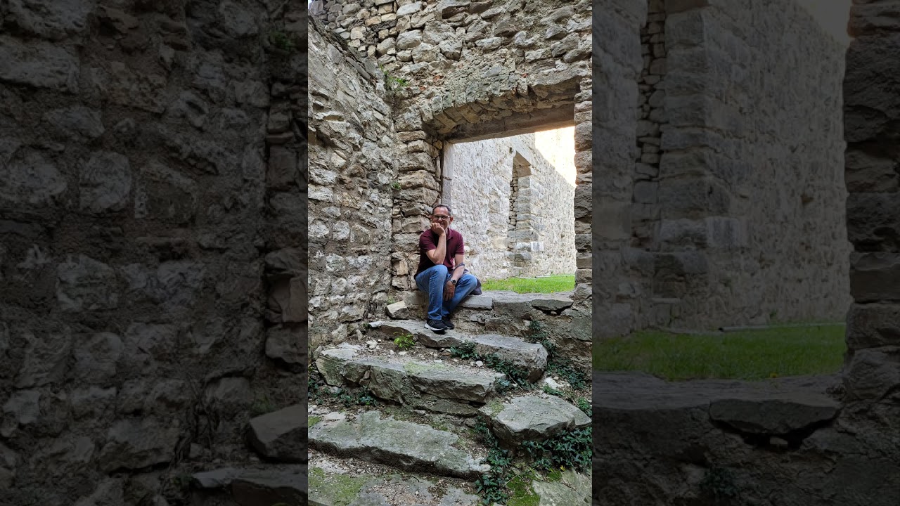 Exploring the hilltop villages in Istrian province of Croatia 