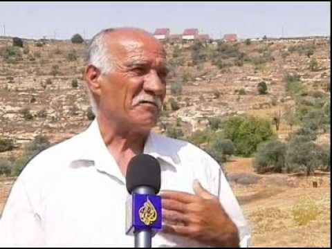 إسرائيل تصادر أراضي يملكها فلسطينيين