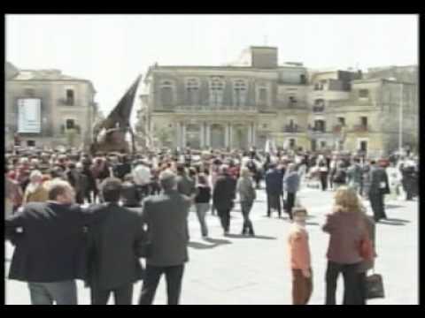 GRAMMICHELE. Inaugurazione piazza Carlo Maria Carafa