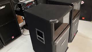 BÁO GIÁ CẶP LOA MỸ PEAVEY SP-2G ZIN TÂY ĐẸP NHƯ HOA HẬU 