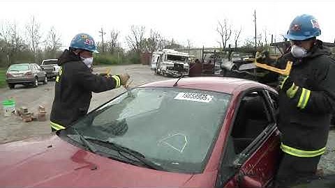 Extrication: Stabilization and Glass Removal