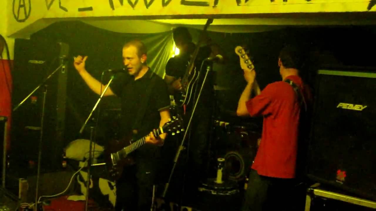 guarapita-squat de noodzaak gent 24/04/09