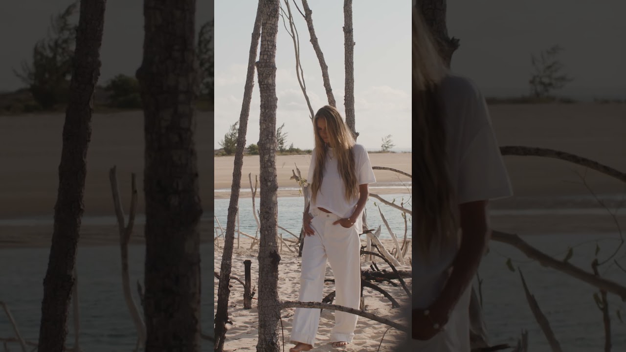 Elle Macpherson in a new light