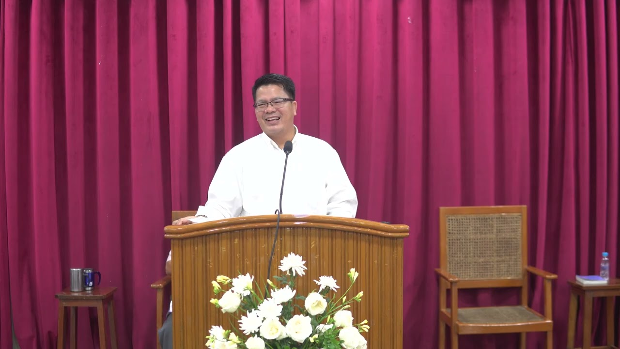 A Gahlo Theikung...Rev.Dr. Kham Hau Mung