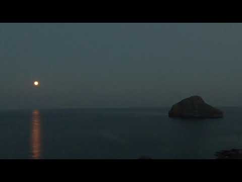 full moon lunar eclipse July 2018 timelapse