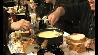Dégustez la plus grande fondue du Monde ! by Les archives de la RTS 823 views 1 month ago 1 minute, 27 seconds