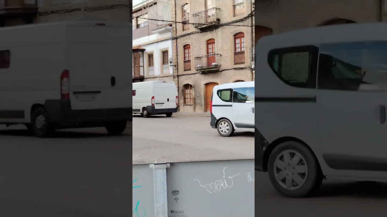 La curva peligrosa #villaviciosa #asturias #asturiasspain #españa #calles #tráfico #peligros