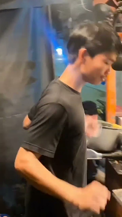 viral penjual telur gulung...!?