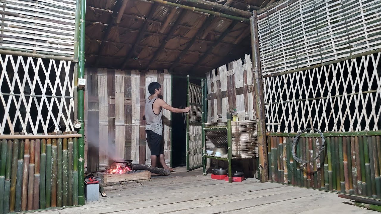 make the door for the kitchen, make a floor to lead water to the kitchen -Building New Life. Ep.25