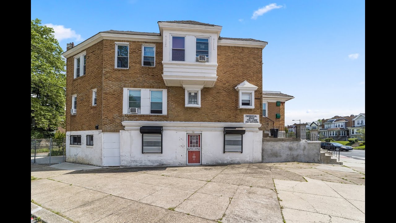 Beautiful Mixed Use Triplex NW Philly/W. Oak Lane 7037 Ogontz Ave