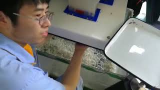 Optical sorting for light blue plastic