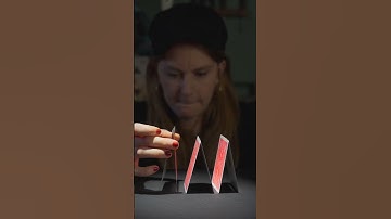 The #OnePlusOpen is one of the lightest foldables available. @simonegiertz : say less