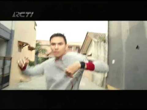 Hemaviton Action feat Darius Sinathrya - Iklan Komersial