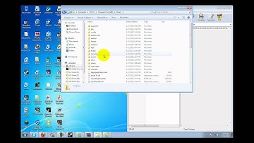 How to download and install the custom TF2 HUD the PvHUD