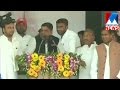 Samajwadi party workers clash akhilesh yadavs vikas rat yathra  manorama news