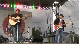 Video thumbnail of "Shaman Boyz - Takuan Kie Nin, Innu Nikamu 2010"