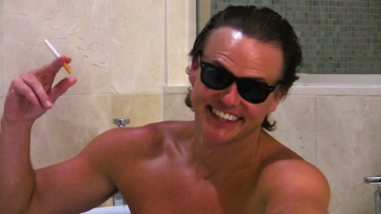 Whitmer Thomas - On a Roll [Official Video]