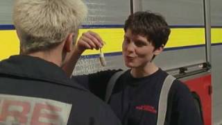 LB11E04b.avi