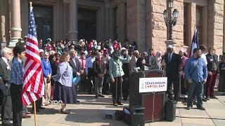 Religious protesters disrupt Muslim Day at Capitol