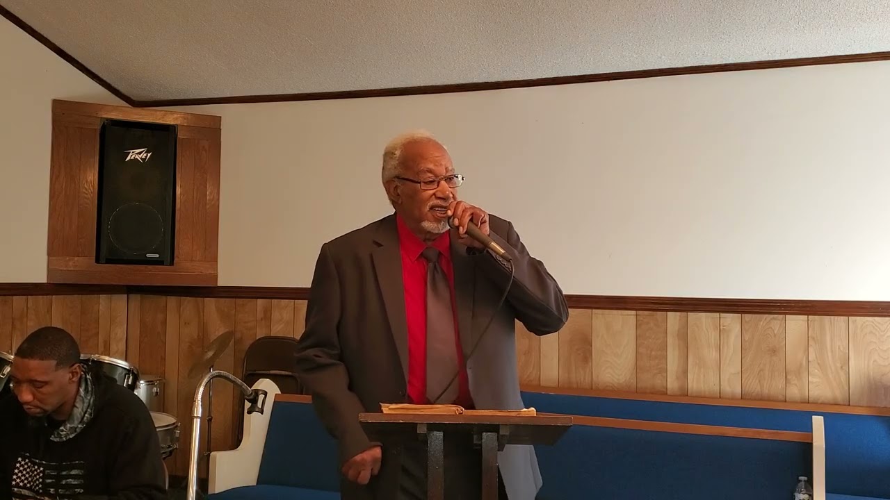 Deacon Brantley sings 