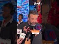 أوجد وقتًا لأسرتك .. كريم عبدالعزيز يوجه رسالة إنسانية لجمهوره