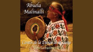Video thumbnail of "Abuela Malinalli - Luna Llena"