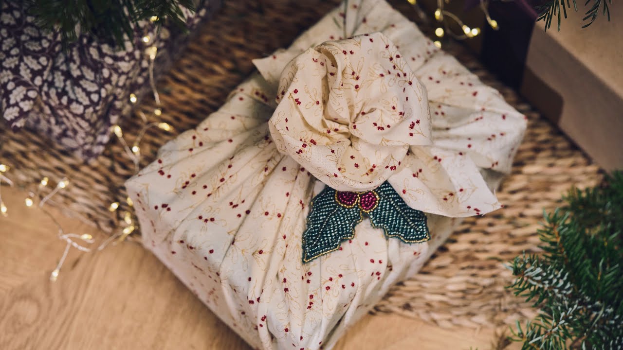 Fabric gift wrap - DIY by Søstrene Grene