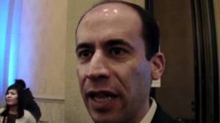 VMware shows smartphone virtualization on the LG Revolution