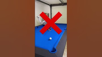 A funny mistake all beginners make in pool 🆘🥲 #billiards #avoid #mistake #shorts