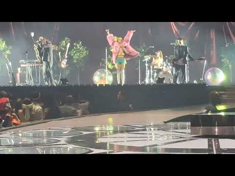Suki Waterhouse - Model, Actress, Whatever- Moody Center 9-21/25
