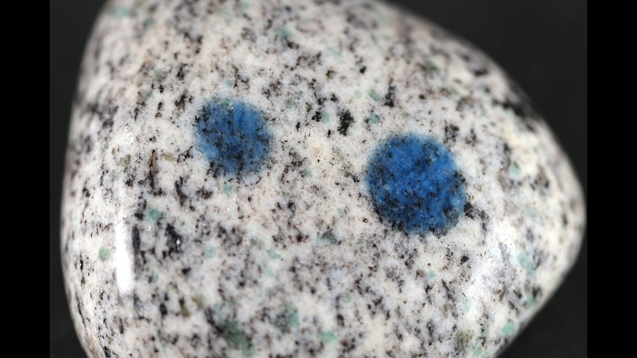 K2ブルー タンブル 28.7g / K2 Blue / Azurite in Granite - YouTube