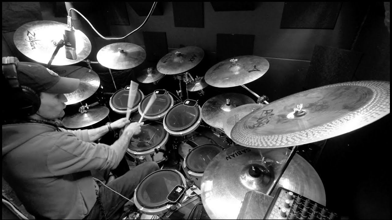 Can you groove on a hybrid drum kit ? YouTube