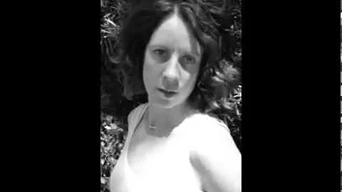 La Wedgie Perfume Ad featuring Frances Nichols