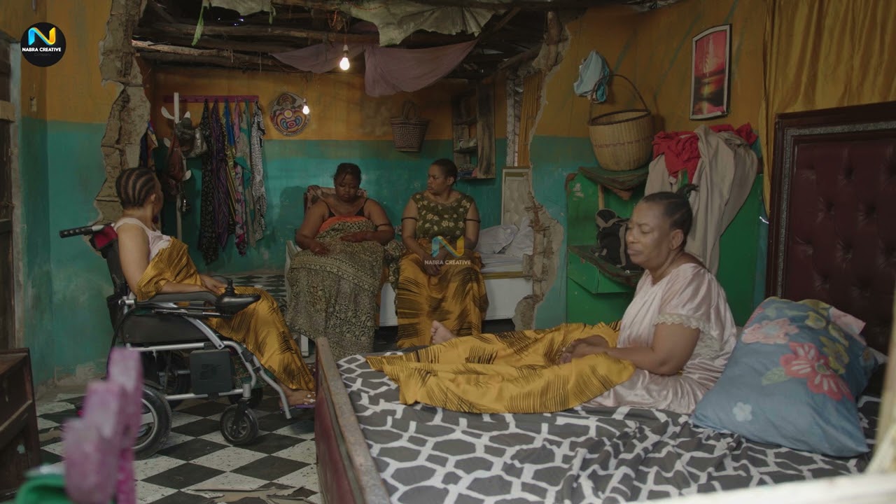 BINTI MSUMI AWANGA MCHANA KWEUPE CHUMBANI KWA MZEE KIKALA