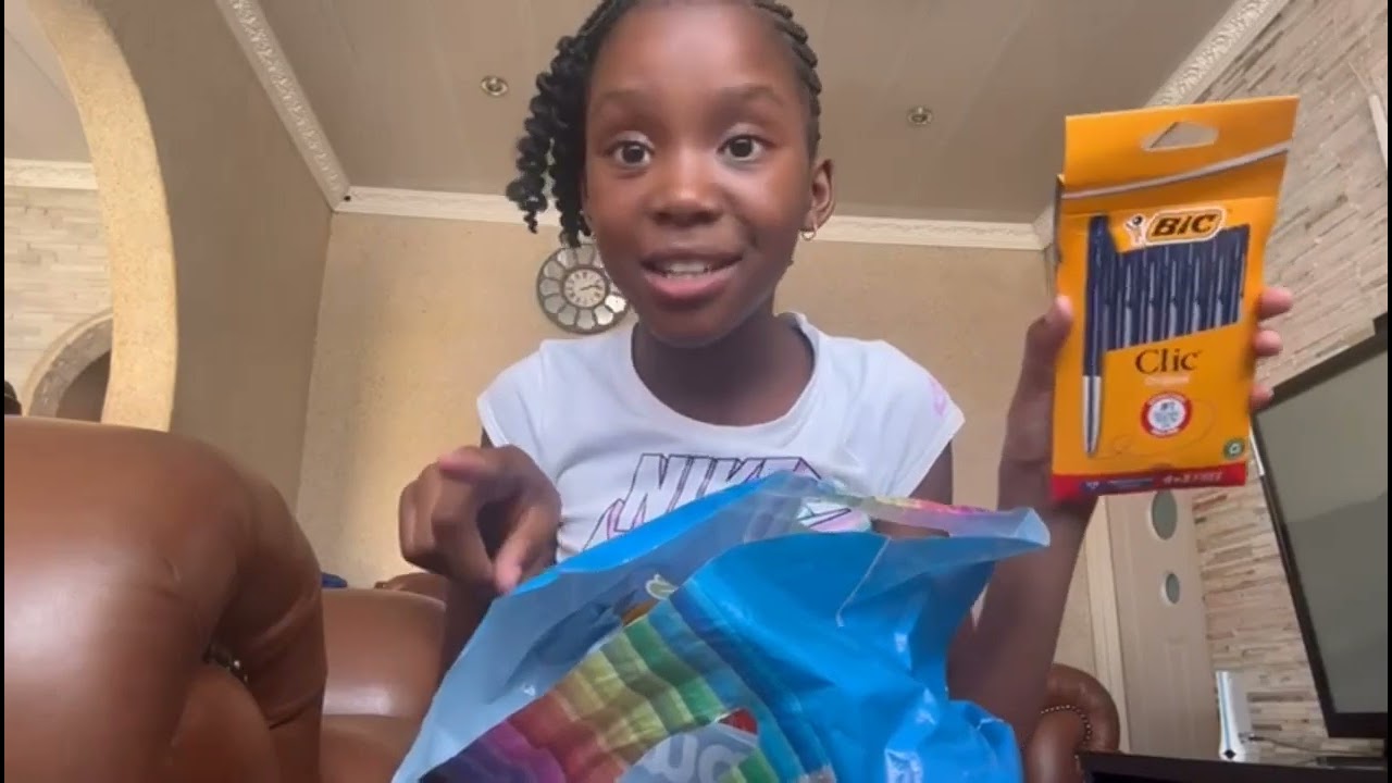 Stationary haul with me besties 👾🧟‍♂️👅