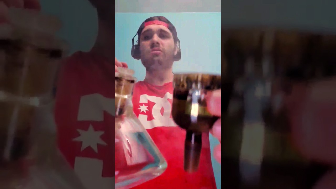 (Bong rips) trying out my 6 chamber revolver styled bowl from redeyetek glass 