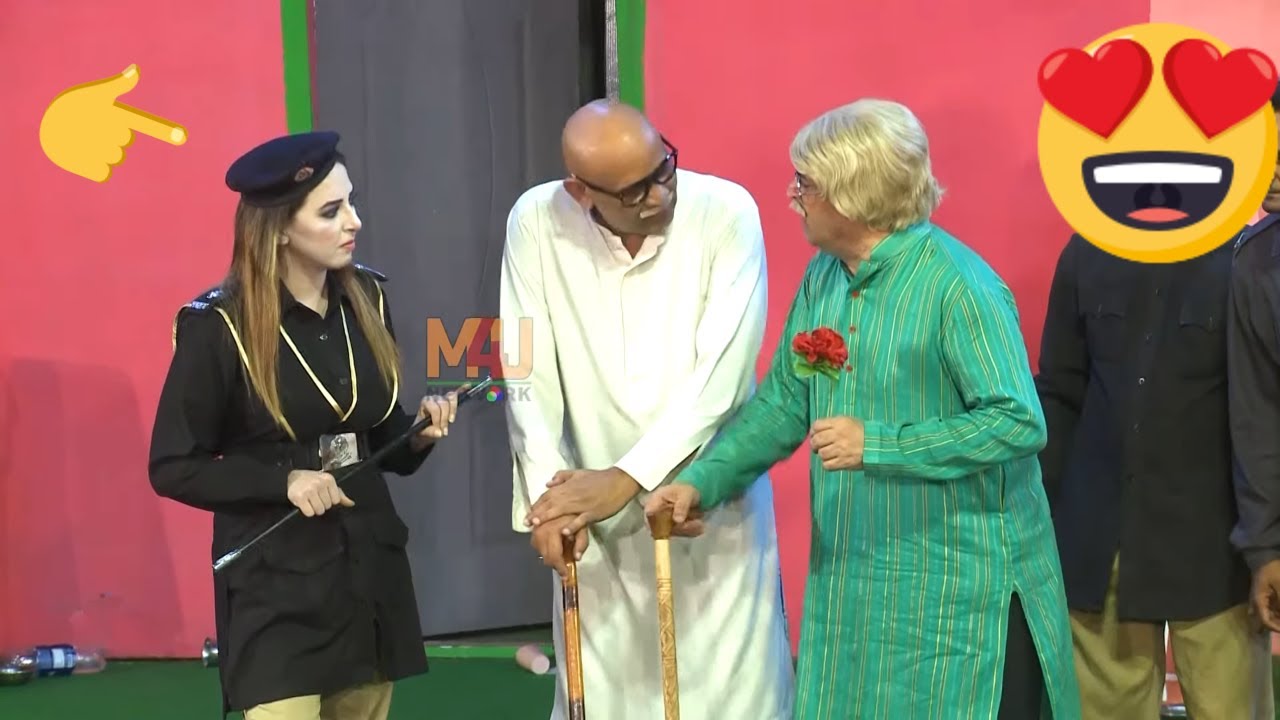 Akram Udas with Mehak Noor and Naseem Vicky | Stage Drama Sokan Meri Padroson | Comedy Clip 2020