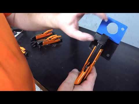 Axial Grips by